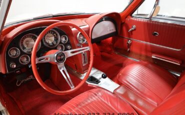 Chevrolet-Corvette-1963-Coupe-1