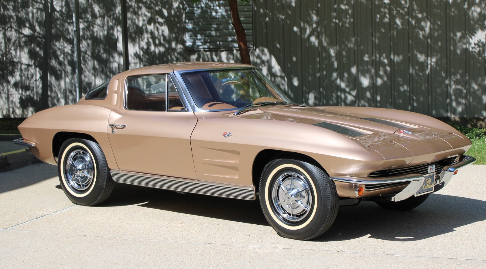 Chevrolet-Corvette-1963-Coupe-1