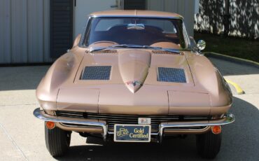 Chevrolet-Corvette-1963-Coupe-3