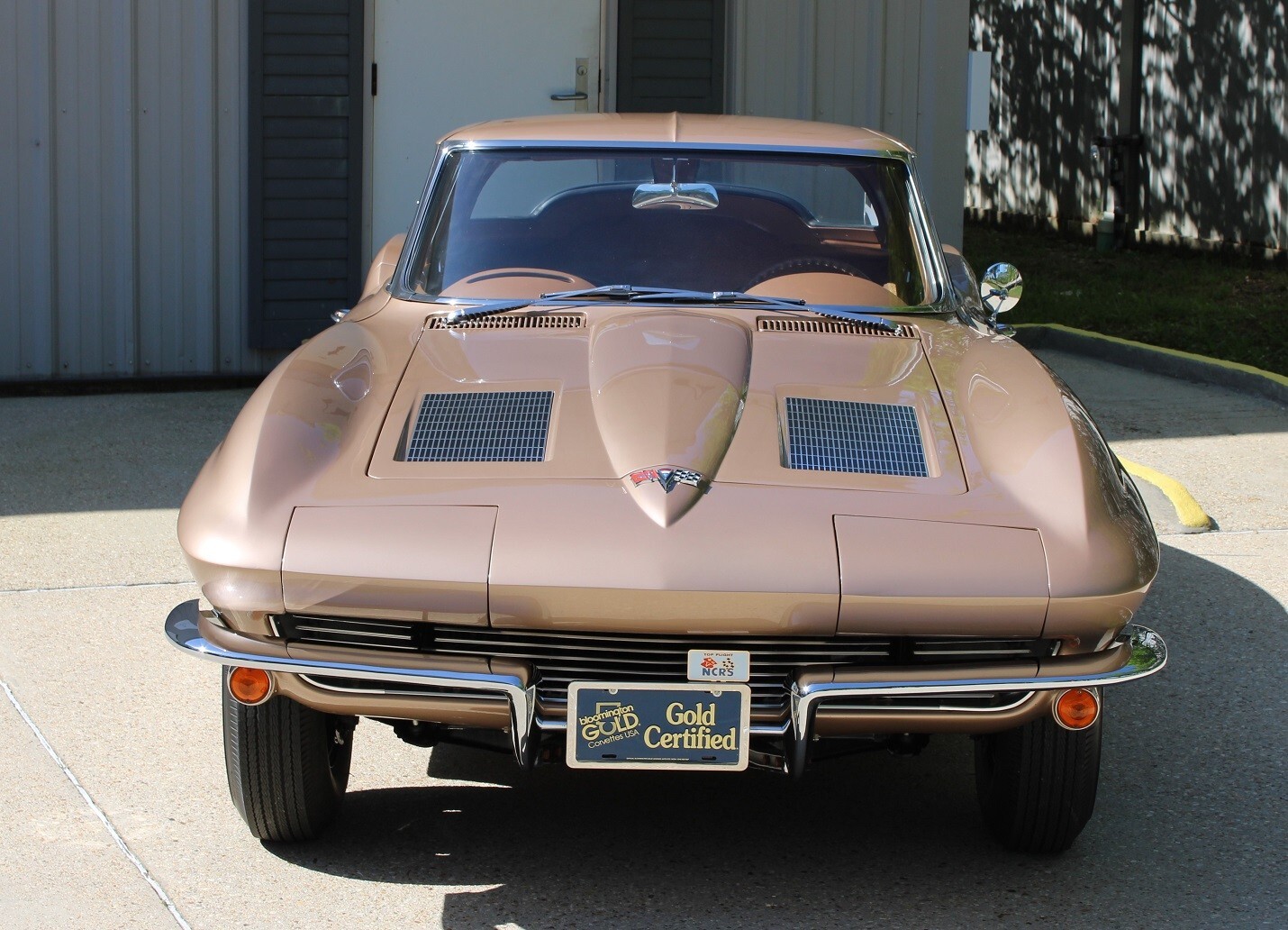 Chevrolet-Corvette-1963-Coupe-3