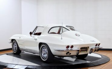 Chevrolet-Corvette-1963-Coupe-4