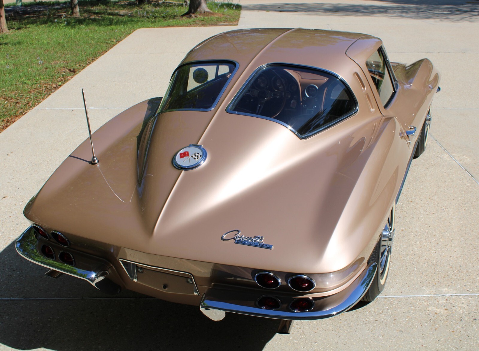 Chevrolet-Corvette-1963-Coupe-4