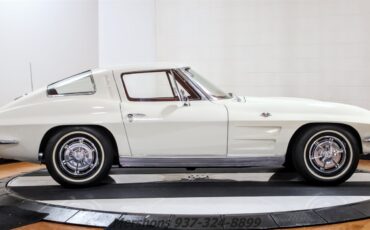 Chevrolet-Corvette-1963-Coupe-8