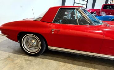 Chevrolet-Corvette-1964-Classic-Car-12