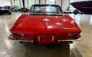 Chevrolet-Corvette-1964-Classic-Car-15