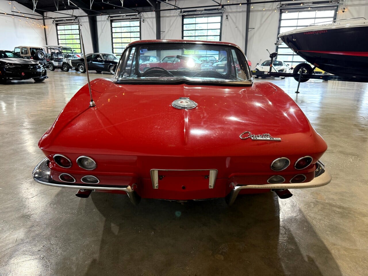 Chevrolet-Corvette-1964-Classic-Car-15
