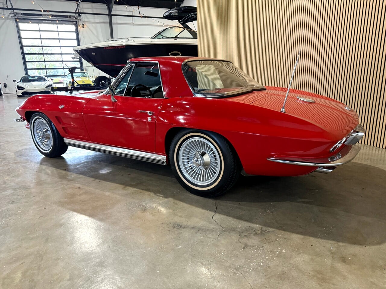 Chevrolet-Corvette-1964-Classic-Car-16