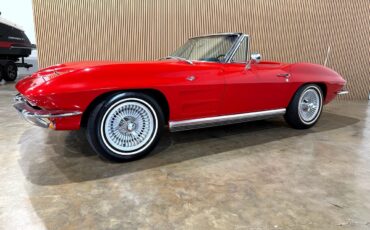 Chevrolet-Corvette-1964-Classic-Car-33