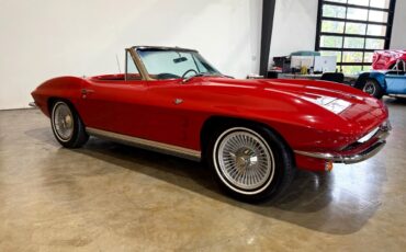 Chevrolet-Corvette-1964-Classic-Car-35