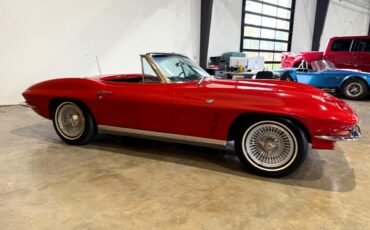 Chevrolet-Corvette-1964-Classic-Car-36