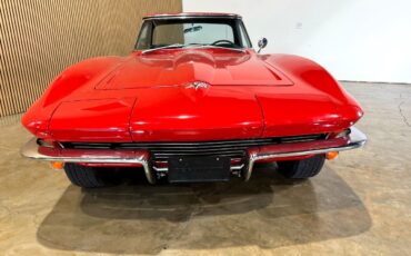 Chevrolet-Corvette-1964-Classic-Car-4
