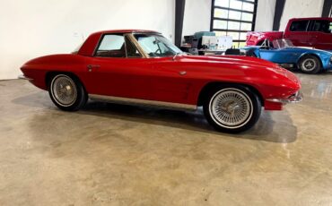 Chevrolet-Corvette-1964-Classic-Car-9