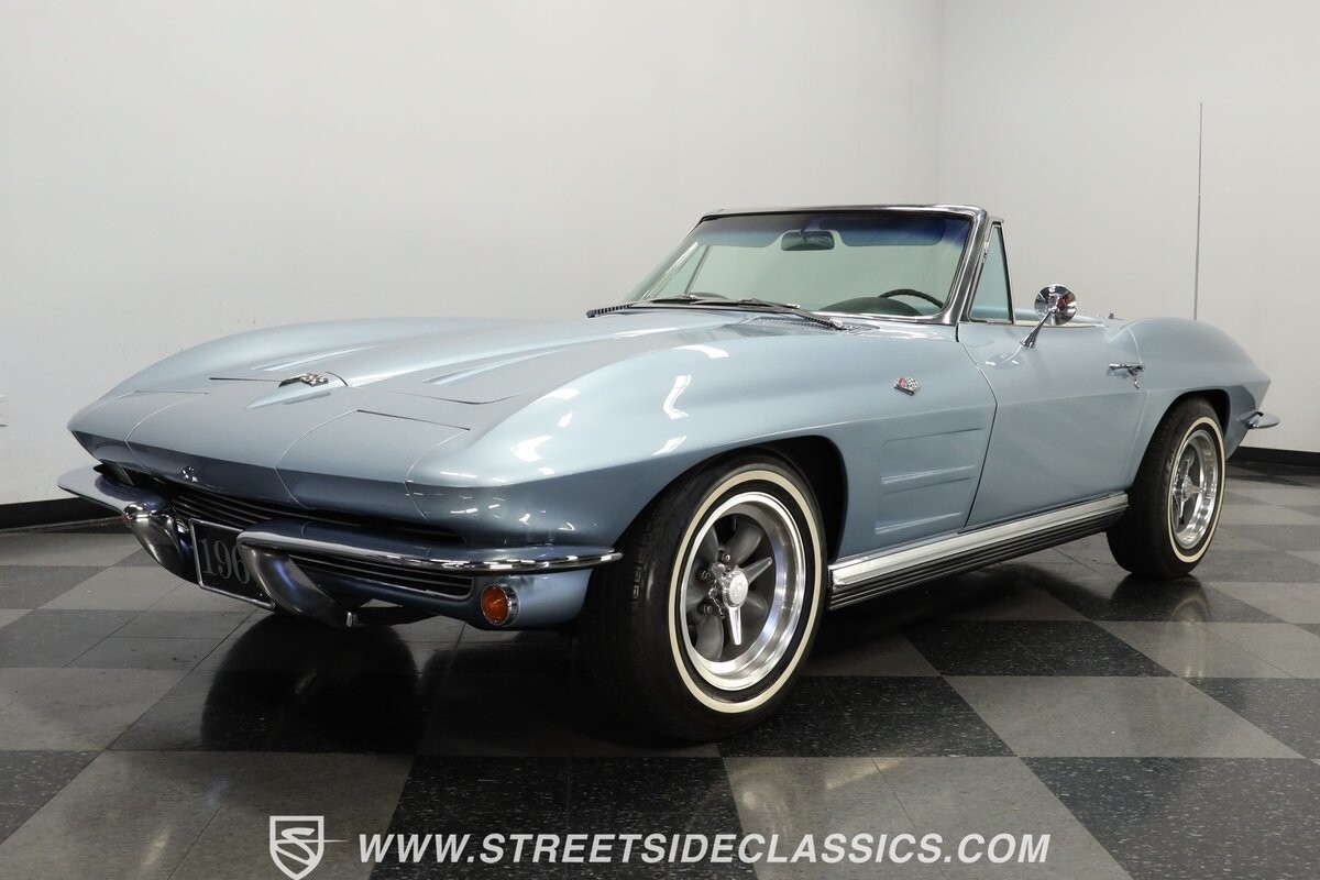 Chevrolet-Corvette-1964-Convertible-19