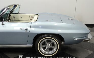 Chevrolet-Corvette-1964-Convertible-22