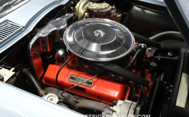 Chevrolet-Corvette-1964-Convertible-30