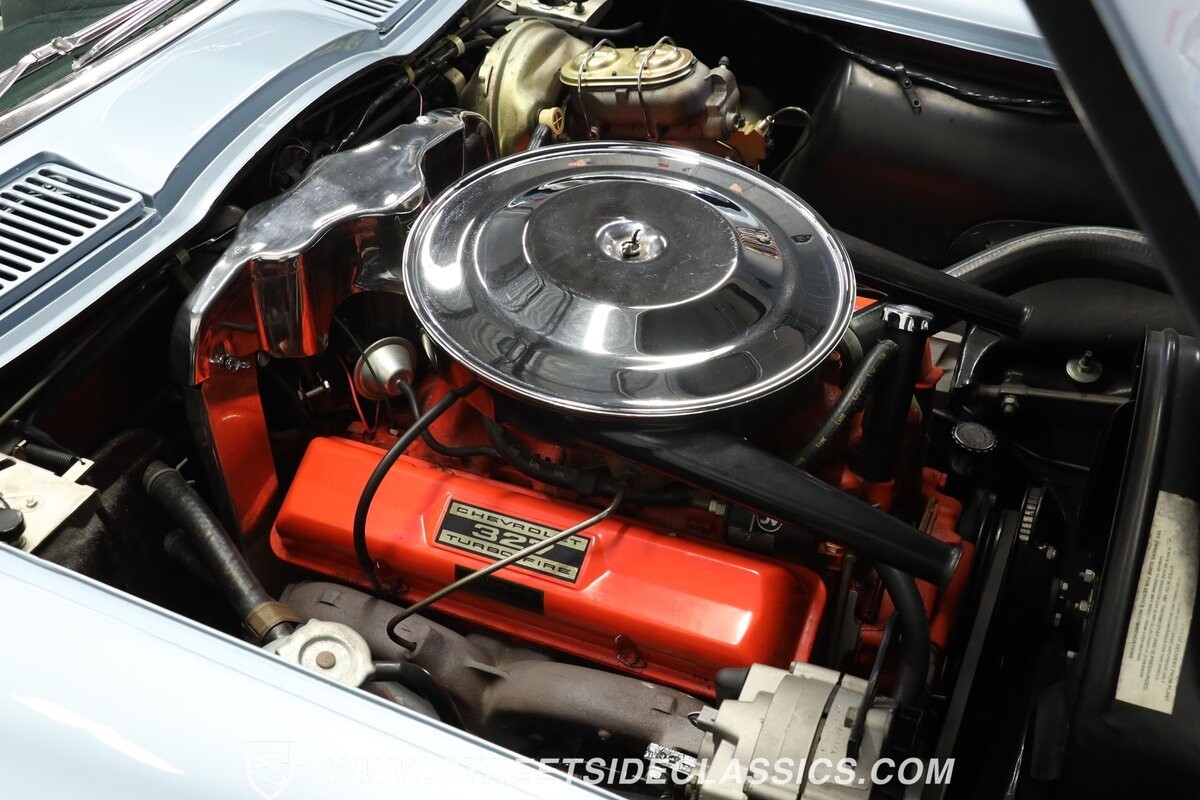 Chevrolet-Corvette-1964-Convertible-30
