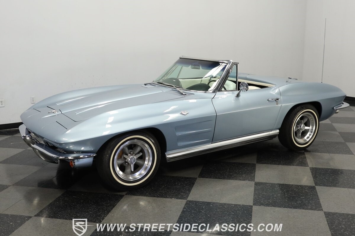Chevrolet-Corvette-1964-Convertible-5