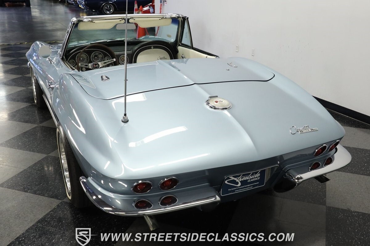 Chevrolet-Corvette-1964-Convertible-7