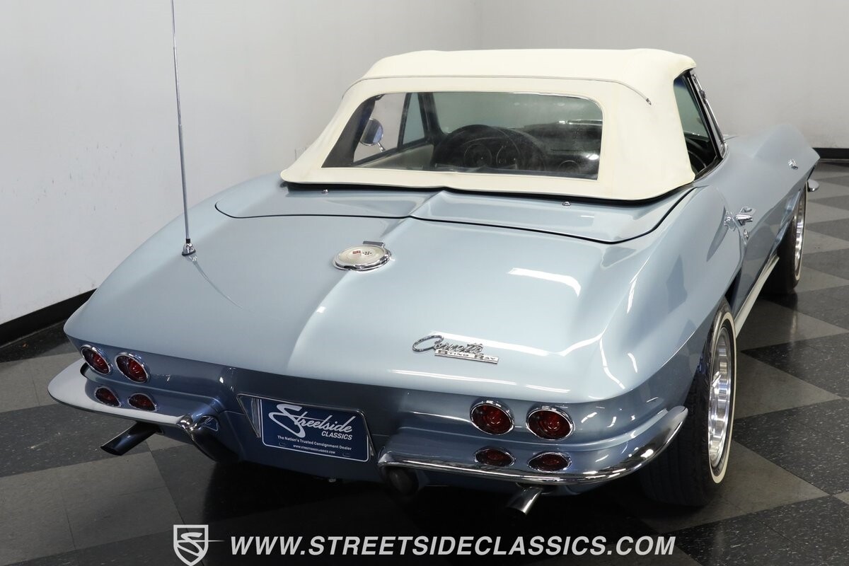 Chevrolet-Corvette-1964-Convertible-9
