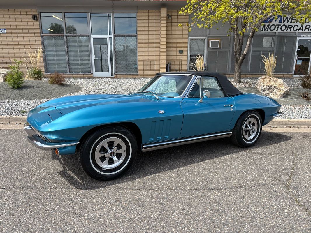 Chevrolet-Corvette-1965-19
