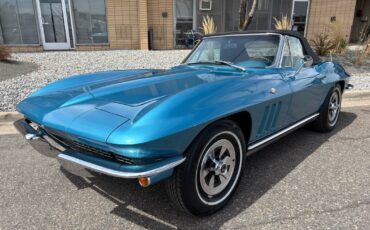Chevrolet-Corvette-1965-32