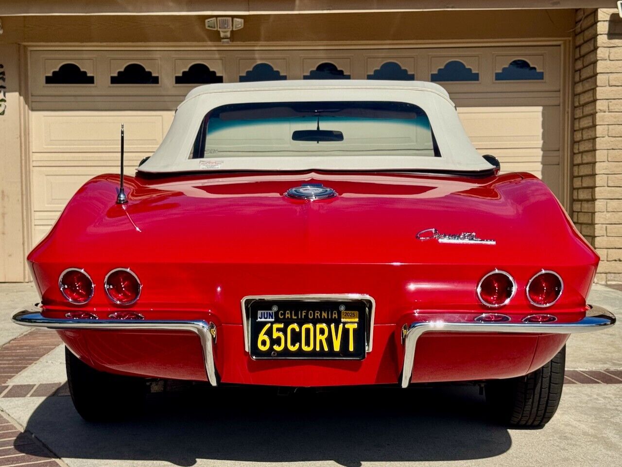 Chevrolet-Corvette-1965-Convertible-6