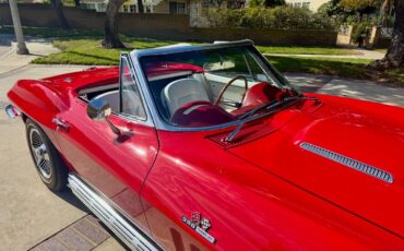 Chevrolet-Corvette-1965-Convertible-9