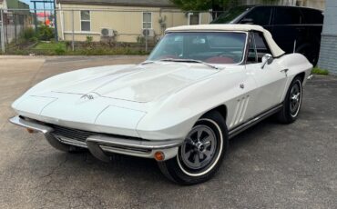 Chevrolet-Corvette-1965-Convertible-9