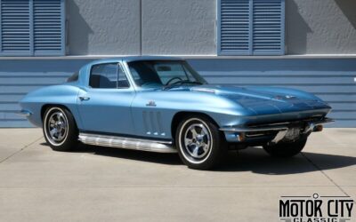 Chevrolet Corvette 1966 --