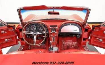 Chevrolet-Corvette-1966-Convertible-1