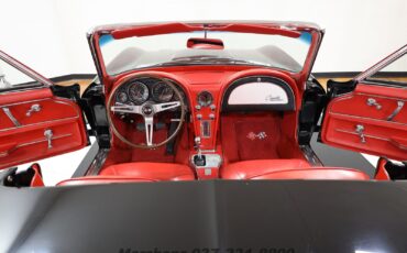 Chevrolet-Corvette-1966-Convertible-1