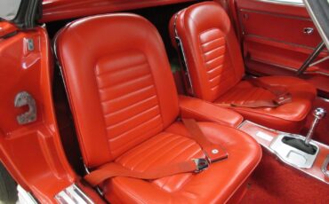 Chevrolet-Corvette-1966-Convertible-14