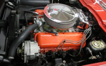 Chevrolet-Corvette-1966-Convertible-17