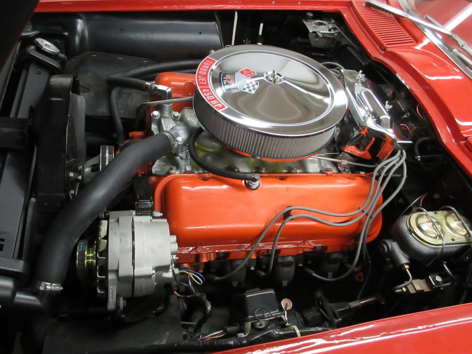 Chevrolet-Corvette-1966-Convertible-17