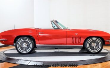 Chevrolet-Corvette-1966-Convertible-5