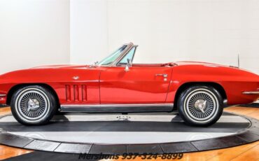 Chevrolet-Corvette-1966-Convertible-7