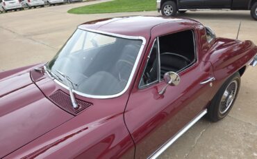 Chevrolet-Corvette-1966-Coupe-19