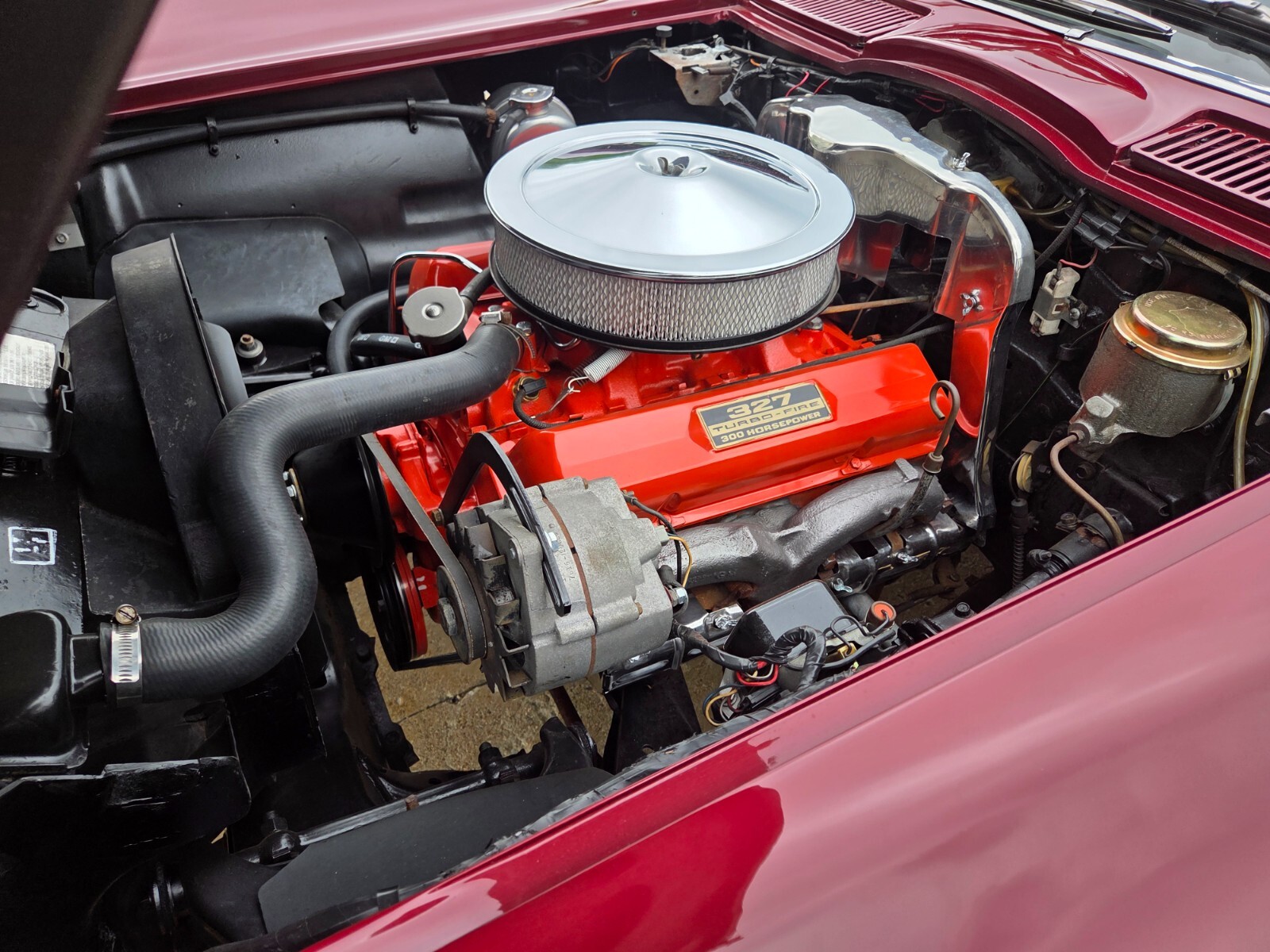 Chevrolet-Corvette-1966-Coupe-34