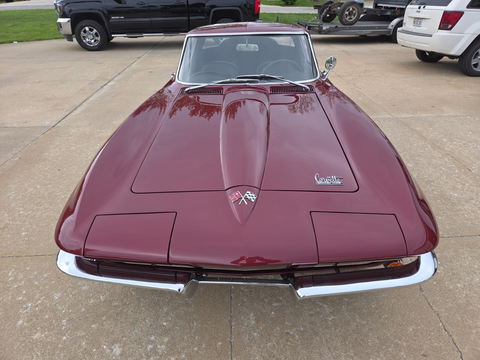 Chevrolet-Corvette-1966-Coupe-4