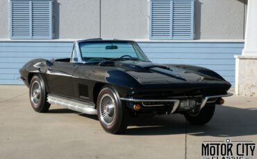 Chevrolet-Corvette-1967