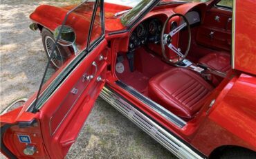 Chevrolet-Corvette-1967-CONVT-14
