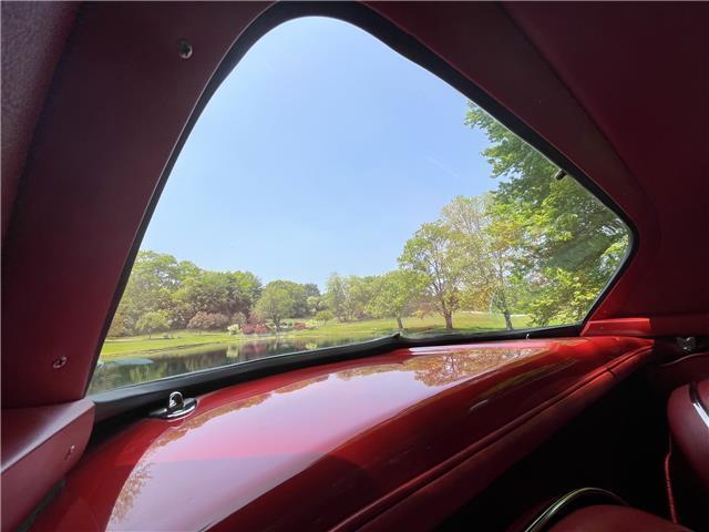 Chevrolet-Corvette-1967-CONVT-31