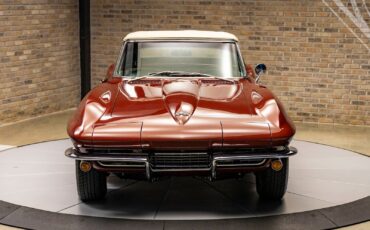 Chevrolet-Corvette-1967-Convertible-1