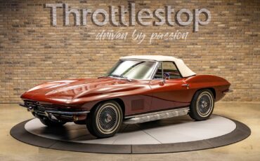 Chevrolet-Corvette-1967-Convertible-2