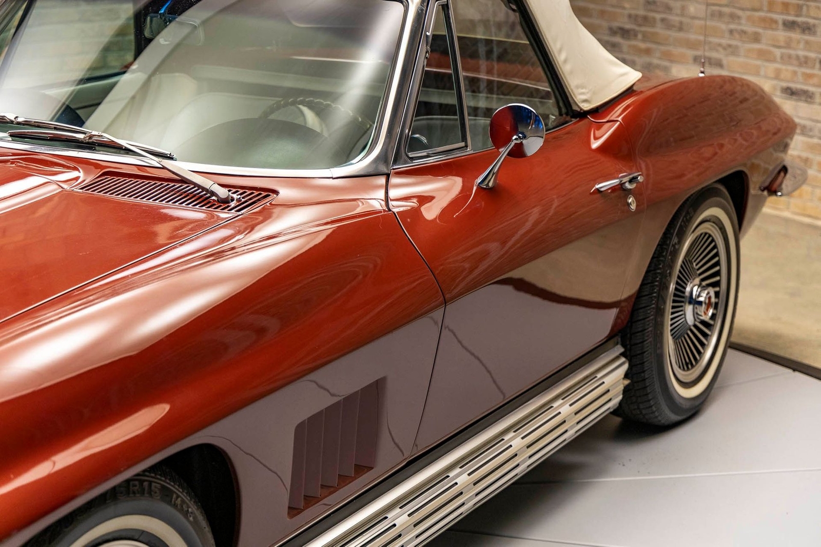 Chevrolet-Corvette-1967-Convertible-21