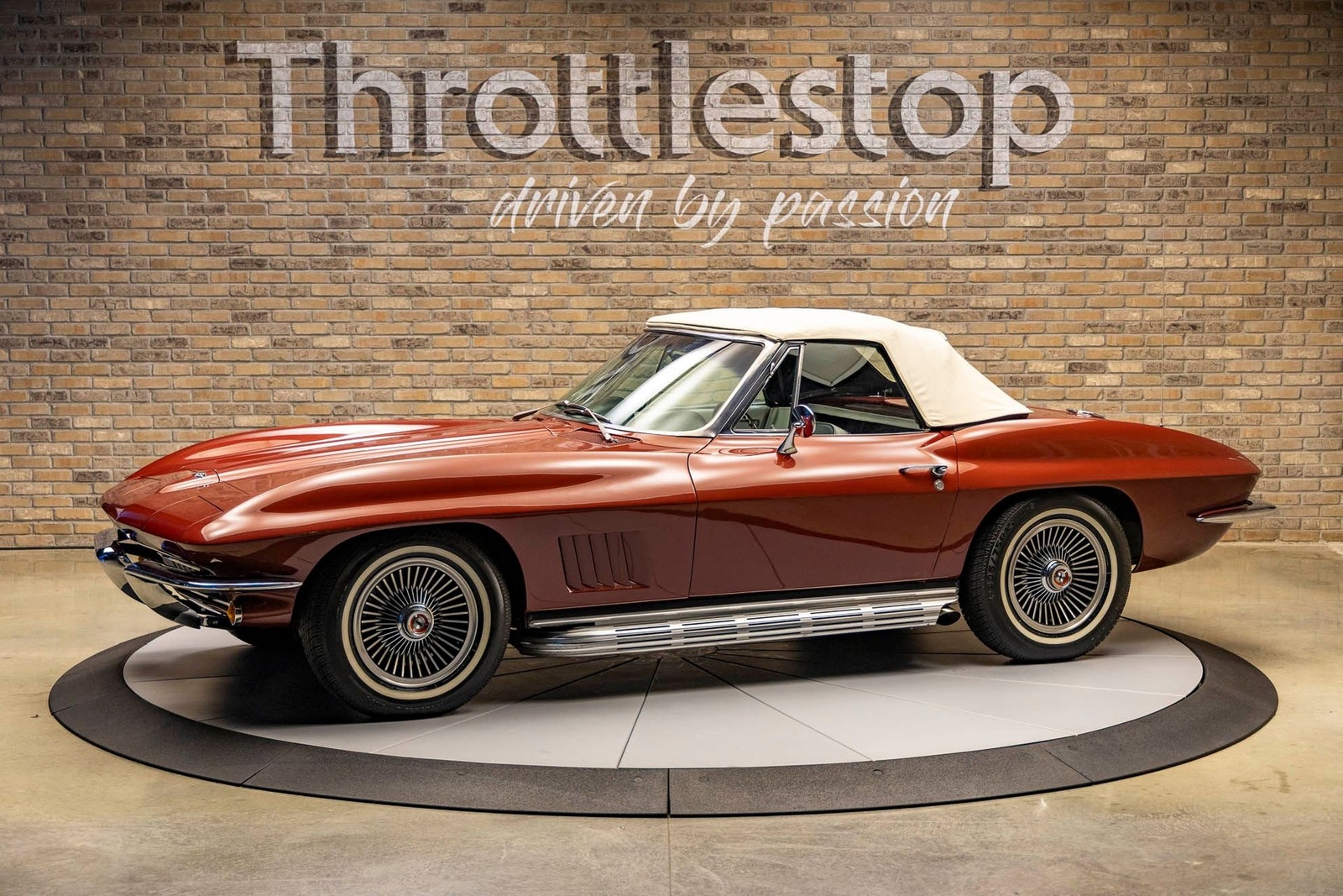 Chevrolet-Corvette-1967-Convertible