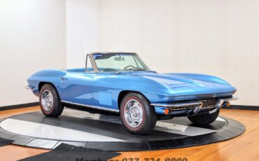 Chevrolet-Corvette-1967-Convertible-6