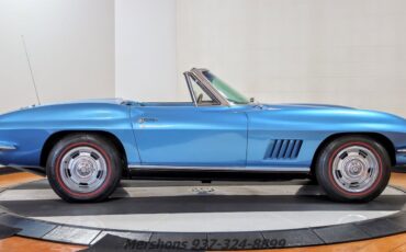 Chevrolet-Corvette-1967-Convertible-7