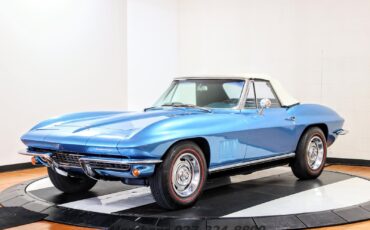 Chevrolet-Corvette-1967-Convertible-9