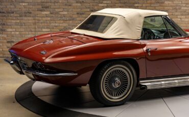 Chevrolet-Corvette-1967-Convertible-9